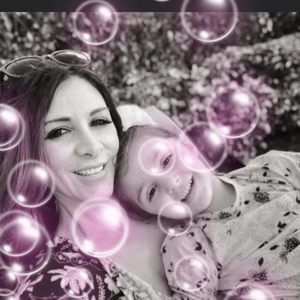 Meet your Posher, Carrie